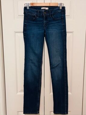 Hollister Juniors Deep Indigo low- rise Jeans